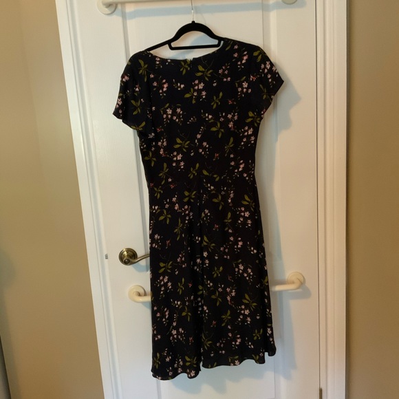 Anne Taylor dress - Picture 3 of 3